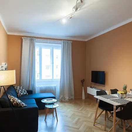 Apartment Sudomerska Prague